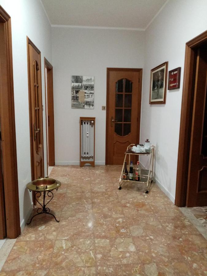 Bruno Turin Apartment Near The Metro Коленьо Екстериор снимка