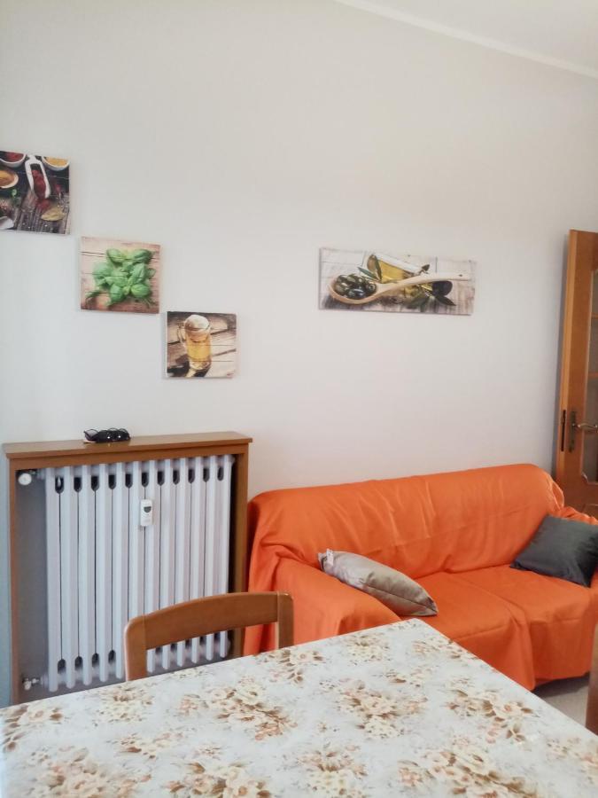 Bruno Turin Apartment Near The Metro Коленьо Екстериор снимка