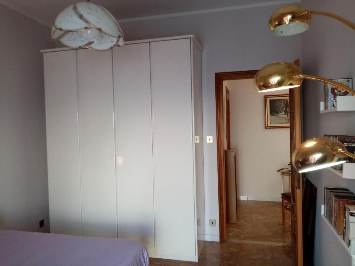Bruno Turin Apartment Near The Metro Коленьо Екстериор снимка
