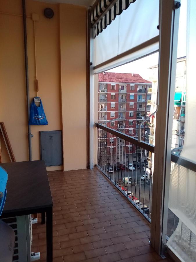 Bruno Turin Apartment Near The Metro Коленьо Екстериор снимка