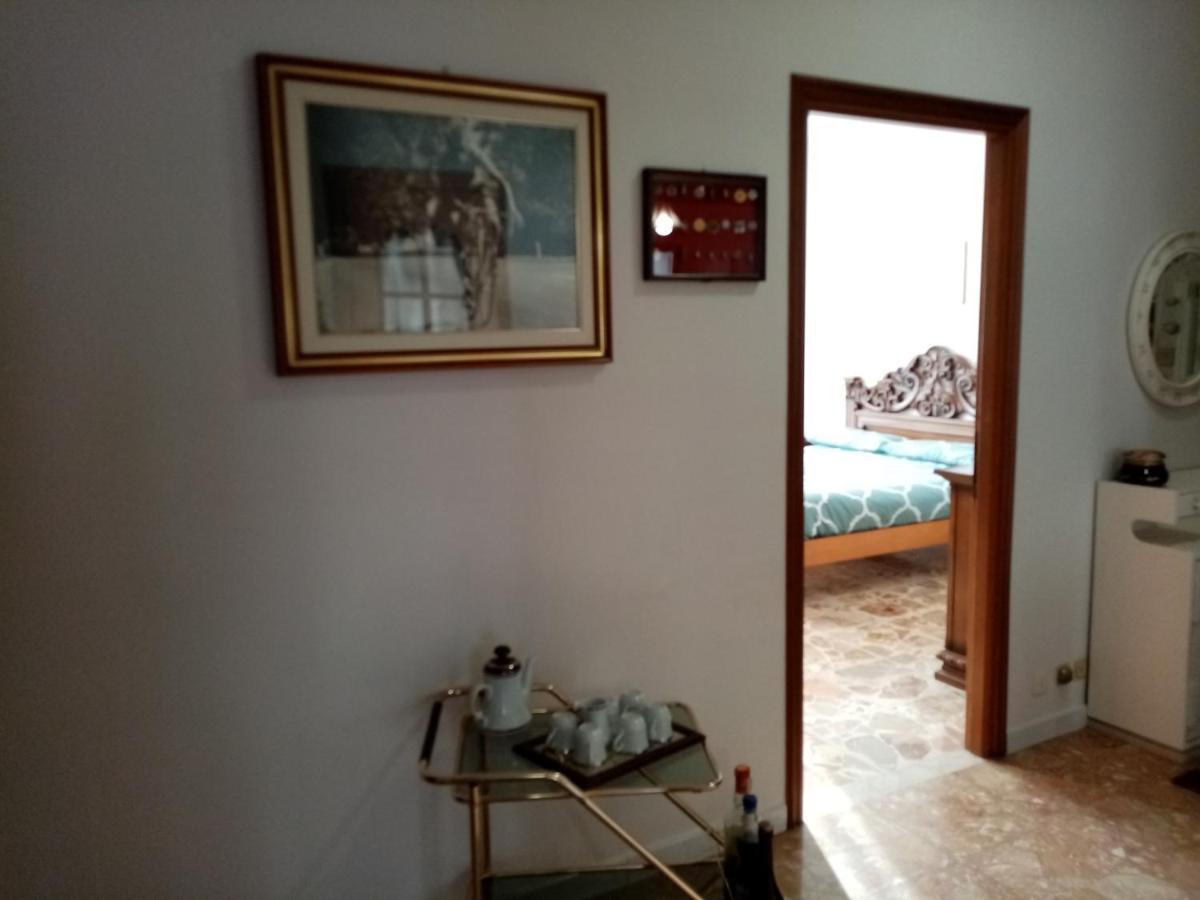 Bruno Turin Apartment Near The Metro Коленьо Екстериор снимка