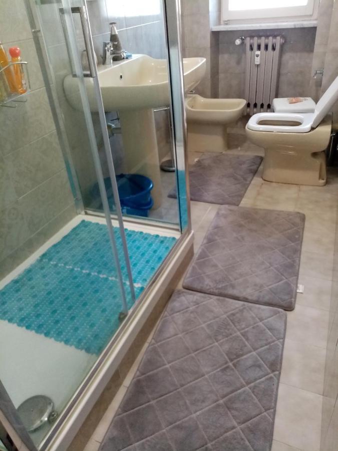 Bruno Turin Apartment Near The Metro Коленьо Екстериор снимка