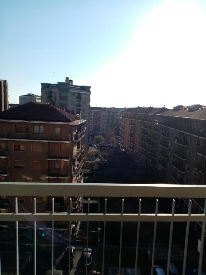 Bruno Turin Apartment Near The Metro Коленьо Екстериор снимка