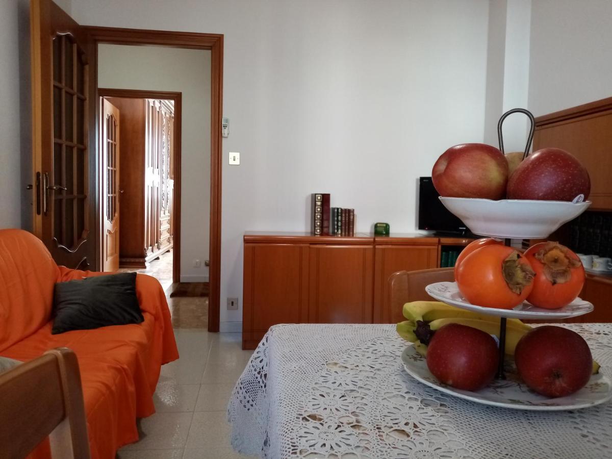 Bruno Turin Apartment Near The Metro Коленьо Екстериор снимка
